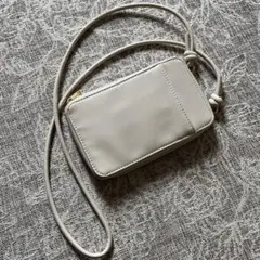 値下げ！ライトグレー スマホショルダーバッグ