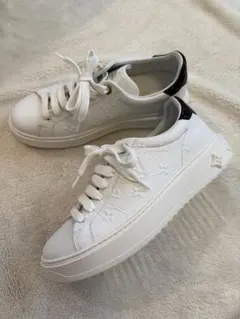 Louis Vuitton スニーカー ホワイト　タイムアウト38.5