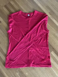 ☆.*˚GU シアーレッド 長袖Tシャツ M