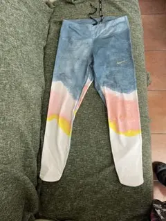 NIKE ナイキ　スパッツ　ヨガ