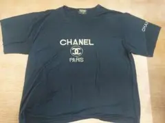 CHANEL 黒 Tシャツ ロゴ入り