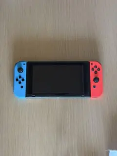 s*a様 Nintendo Switch 本体 青/赤