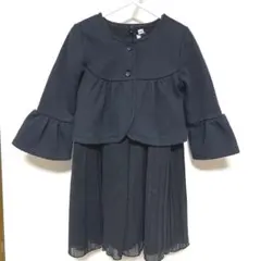 ブラックワンピースとボレロのセット