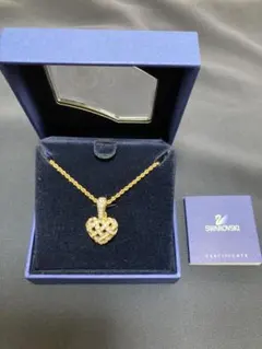 Item thumbnail for item e65558c4-25d1-41aa-9a07-0ffe04dbe473