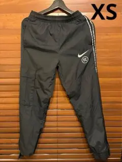 NIKE F.C. ナイロンパンツ XSサイズ