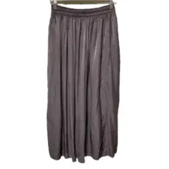 S279❤️ ユニクロ　ギャザースカート　M ロング　サテン　オールシーズン