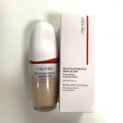 SHISEIDO エッセンス　スキングロウ　ファンデーション　220 Linen