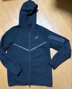 ナイキ　テックフリース