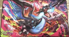 メガリザードンX プレイマット プレイマット『海外/メガリザードンX(CHAMPION/Playロゴ)※』【サプライ