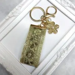 3179. ハンドメイドキーホルダー