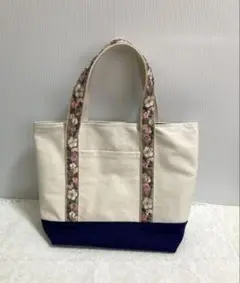 刺繍リボンのトートバッグ