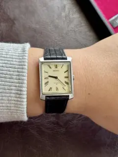 SEIKO tank シャリオ 7N01-5000 稼働品 SEIKO tank シャリオ 7N01-5000 稼働品 Rare Seiko 7N01-5000
