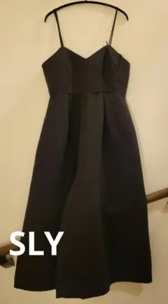 SLY standard オールインワン　サロペット　ブラック