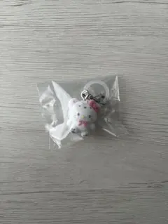 サンリオキャラクターズ　めじるしアクセサリー　ふわふわスノー　ハローキティ