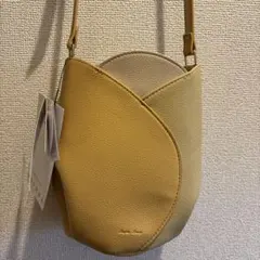 Legato Largo 軽量ショルダーバッグ イエロー