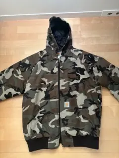 Carhartt 迷彩柄 ダックアクティブジャケットのサムネイル