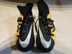 Nike kids サッカーシューズ 22.5cm ブラック/イエロー