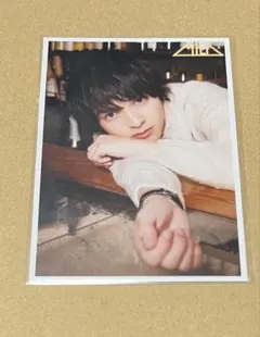 M!LK のぞいてみるく？展 限定 吉田仁人 過去 生誕 生写真 - メルカリ