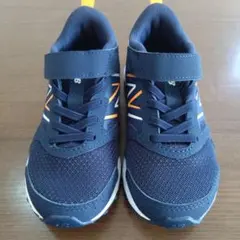 ニューバランス キッズ スニーカー 運動靴 マジックテープネイビー 17㎝ 新品