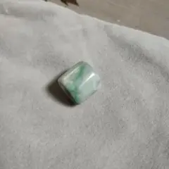 糸魚川翡翠　ペンダント