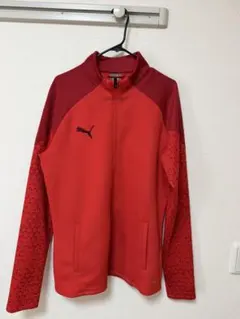 Puma レッド ジップアップジャケット