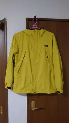 ノースフェイス　マウンテンパーカー
