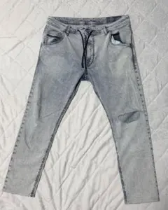 ディーゼル　ジョグジーンズ　クルーリー