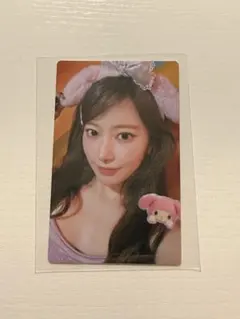 LE SSERAFIM DIFFERENT サンリオ マイメロ サクラ トレカ