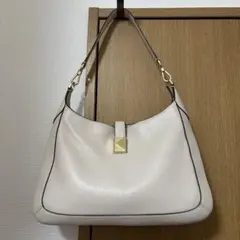 【⏰タイムセール3000円引き】ケイトスペード ショルダー紐つきホーボーバッグ