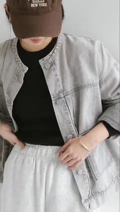 新品タグ付き✨ and me ノーカラーデニムジャケット Ｍ