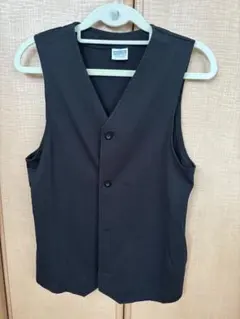 黒いベスト 160センチ