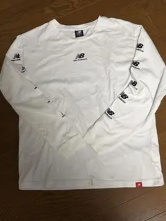 new balance 長袖カットソー L ホワイトのサムネイル