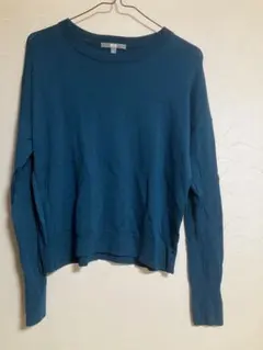 UNIQLO メリノクルーネックセーター