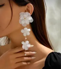 大ぶりフラワーピアスブライダルアクセサリー結婚式パーティー