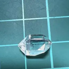 アメリカ産　ハーキマーダイヤモンド　3.3ct 穴なし　原石　自然石②