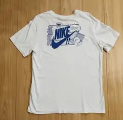 NIKE　半袖Tシャツ　Ｌ　バックプリント　グラフィック