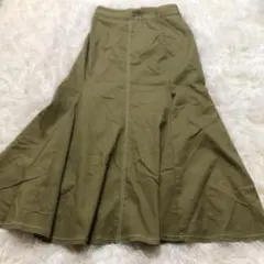 GU カーキ フレアスカート Lサイズ