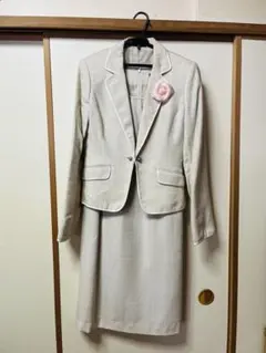 コムサイズム　スーツ　入学式