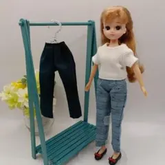 スリムパンツ２種類