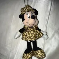 ⭐︎レア⭐︎廃盤　ディズニー　ミニー　ヒョウ柄ぬいぐるみバッジ　キーホルダー　平成 レア ミニー ちゃん ヒョウ柄 (ブラウン)ぬいぐるみバッジ