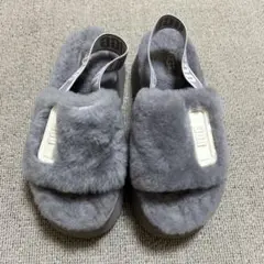 2025年最新】ugg ファーサンダル グレーの人気アイテム - メルカリ
