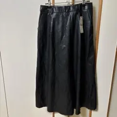 GU フェイクレザー　フレアミディスカート　XL ブラック