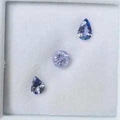 タンザナイト　ゾイサイト　バイカラー　ラベンダー　ペアシェイプ