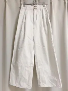 GU ホワイト ワイドパンツ 2ボタン