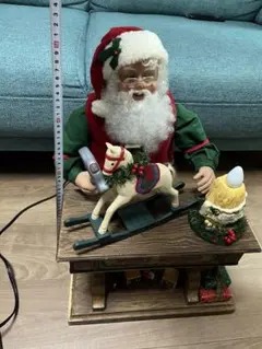 Animated Holiday Scene “Writing Santa