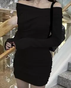 【10/14まで値下げ中】DAZY ミニワンピース黒ボディコンドレス秋服