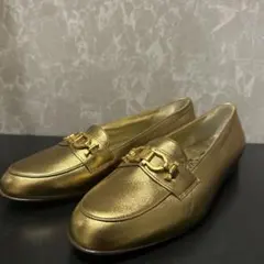 フェラガモ パンプス　ローファー　ガンチーニ