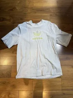 adidasロゴ 刺繍 Tシャツ