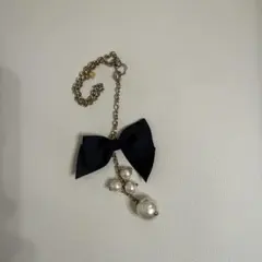 Item thumbnail for item d97b4eb0-6668-40a3-8ff4-760da3d41f98