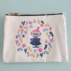 新品　ムーミン　刺繍フラットポーチ　リトルミイ